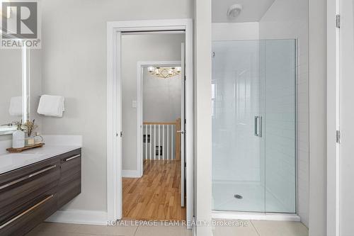 433 Dawson Avenue, Ottawa, ON - Indoor