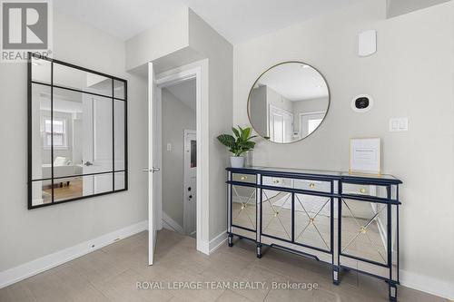 433 Dawson Avenue, Ottawa, ON - Indoor Photo Showing Other Room