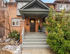 40 BOWOOD AVENUE  Toronto, ON M4N 1Y4