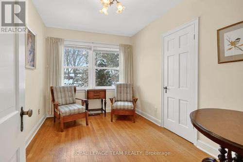 825 Killeen Avenue, Ottawa, ON - Indoor