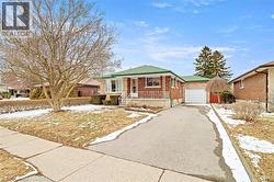 29 TERRY Boulevard  Guelph, ON N1E 1X6