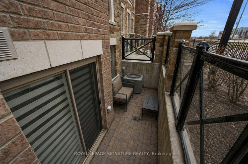 2613-1 Gable Hurst Way, Markham, ON -  With Fireplace With Exterior