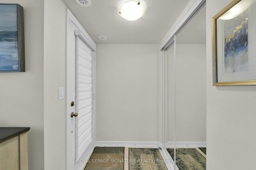 2613-1 Gable Hurst Way, Markham, ON - Indoor Photo Showing Other Room