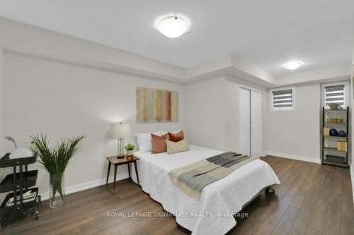2613-1 Gable Hurst Way, Markham, ON - Indoor Photo Showing Bedroom