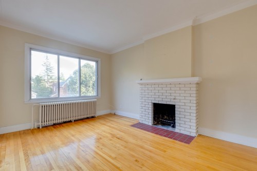 Living Room - 3967 Av. Lacombe, Montréal (Côte-Des-Neiges/Notre-Dame-De-Grâce), QC - Indoor Photo Showing Living Room With Fireplace