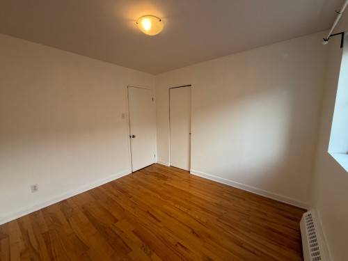 Bedroom - 8-658 Av. Mercille, Saint-Lambert, QC - Indoor Photo Showing Other Room