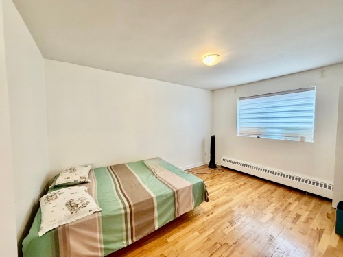 Master Bedroom - 8-658 Av. Mercille, Saint-Lambert, QC - Indoor Photo Showing Other Room