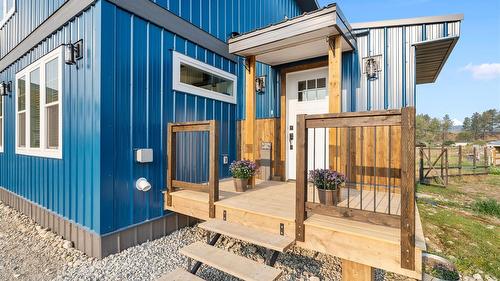 5469 Riverview Frontage Road, Ta Ta Creek, BC 