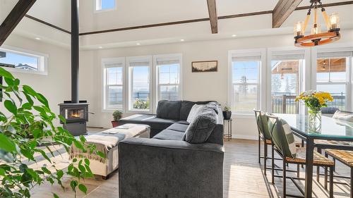 5469 Riverview Frontage Road, Ta Ta Creek, BC 