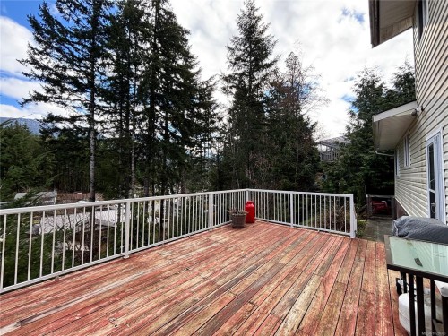 529 Cedar Cres, Gold River, BC 