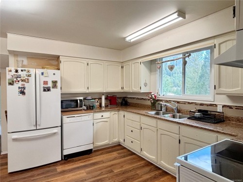 529 Cedar Cres, Gold River, BC 