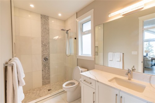 4306 Eva Rd, Bowser, BC 
