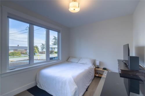 4306 Eva Rd, Bowser, BC 