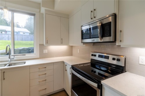 4306 Eva Rd, Bowser, BC 