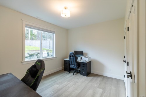 4306 Eva Rd, Bowser, BC 