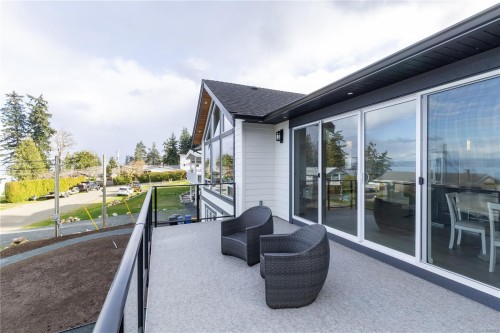 4306 Eva Rd, Bowser, BC 