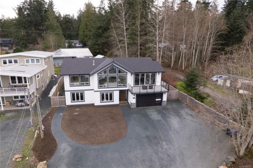 4306 Eva Rd, Bowser, BC 