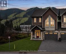 126 DELPHI LANE Blue Mountains, ON N0H 1J0