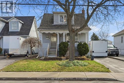 95 EAST 35TH STREET  Hamilton, ON L8V 3X9