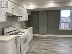 2A - 610 BLOOR STREET W Toronto, ON M5S 1Y3