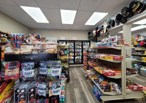 521  14 Ave, Wainwright, AB 