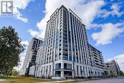 523 - 8 CEDERLAND DRIVE  Markham, ON L6G 0H4