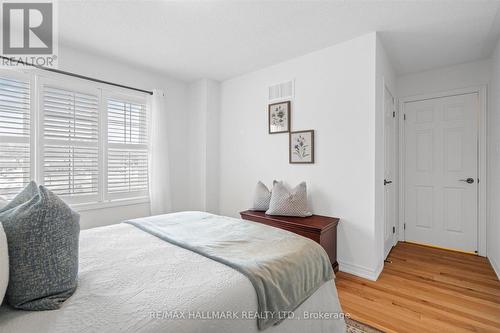 3358C Kingston Road, Toronto, ON - Indoor Photo Showing Bedroom