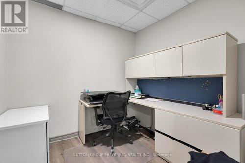 Office2 - 118-119 - 379 Dundas Street, London East (East K), ON 