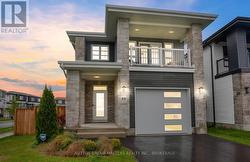 11 WALDEN POND DRIVE  Loyalist (Amherstview), ON K7N 0E7