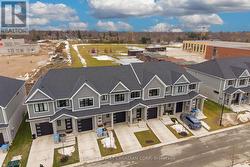 35 - 17 NICHOLSON STREET  Lucan Biddulph (Lucan), ON N0M 2J0