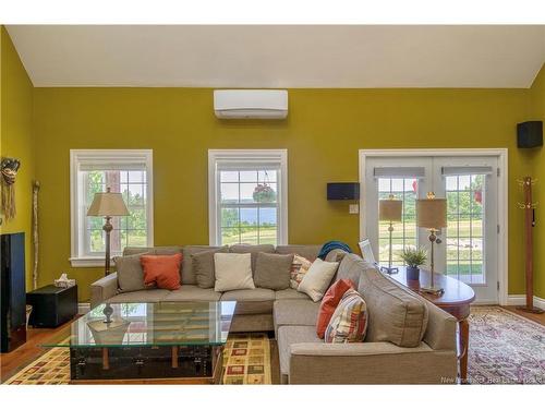 19 Stockford Lane, Wickham, NB 