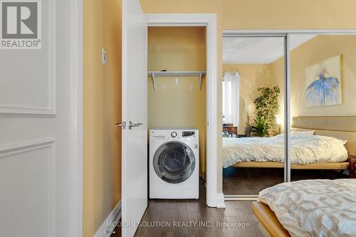 905 - 2737 Keele Street, Toronto, ON - Indoor Photo Showing Laundry Room