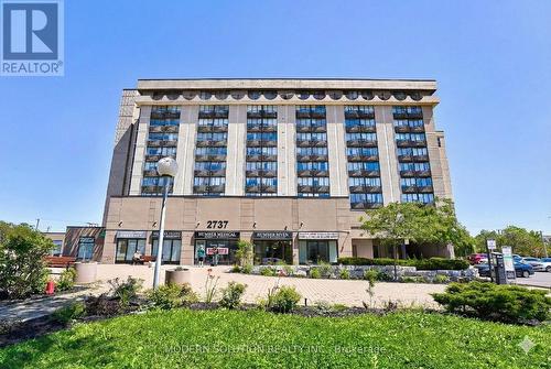 905 - 2737 Keele Street, Toronto, ON - Outdoor With Facade