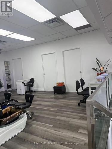 6A Yonge Street, Toronto, ON 