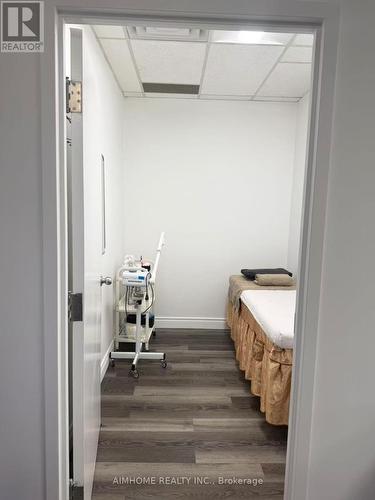 6A Yonge Street, Toronto, ON 