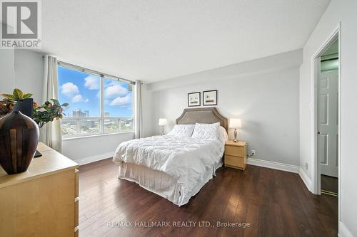 2002 - 215 Wynford Drive, Toronto, ON - Indoor Photo Showing Bedroom