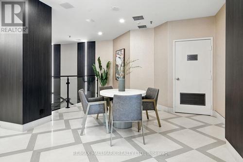 2002 - 215 Wynford Drive, Toronto, ON - Indoor Photo Showing Other Room