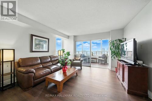 2002 - 215 Wynford Drive, Toronto, ON - Indoor Photo Showing Living Room