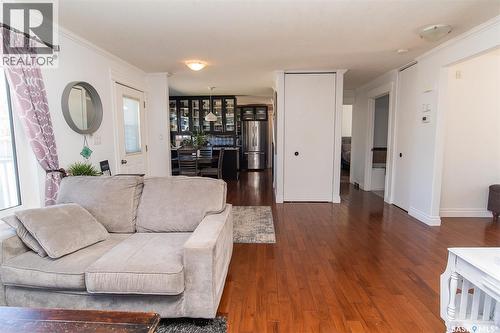 207 Brookdale Place, Wynyard, SK - Indoor Photo Showing Living Room