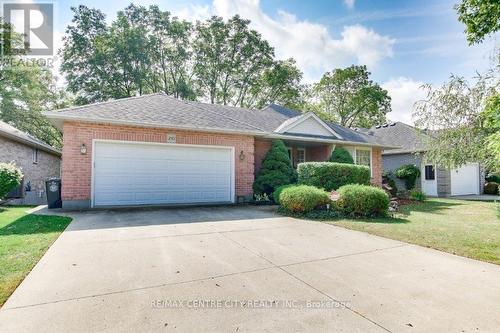 26 SYMPHONY COURT  Central Elgin (Lynhurst), ON N5P 4K1