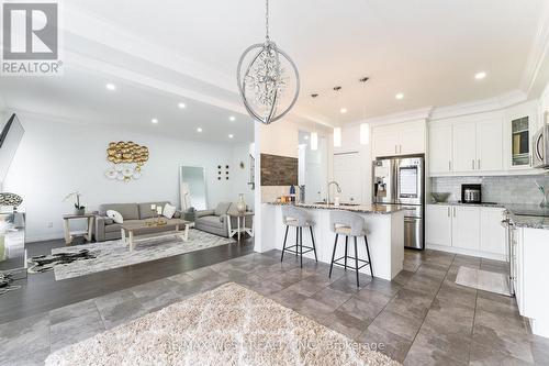 301 Freure Drive, Cambridge, ON - Indoor Photo Showing Kitchen With Upgraded Kitchen