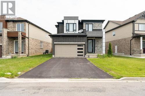 301 Freure Drive, Cambridge, ON - Outdoor With Facade