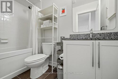 413 - 238 Besserer Street, Ottawa, ON - Indoor Photo Showing Bathroom