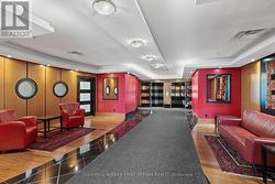 Access to mail, lounge room & fitness via lobby. - 