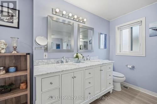 7880 Ascot Circle, Niagara Falls (Ascot), ON - Indoor Photo Showing Bathroom