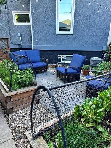 701 Sherburn Street, Winnipeg, MB - Outdoor With Deck Patio Veranda With Exterior