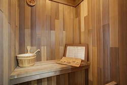 Salle de bains attenante à la CCP - 