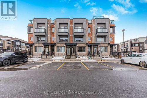 625 MAKWA PRIVATE  Ottawa, ON K1K 5A4