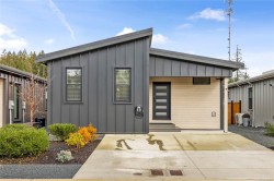 9-3025 Royston Rd  Cumberland, BC V0R 1S0