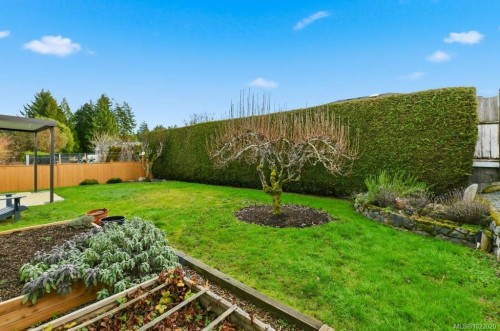 6069 Waldbank Rd, Nanaimo, BC 